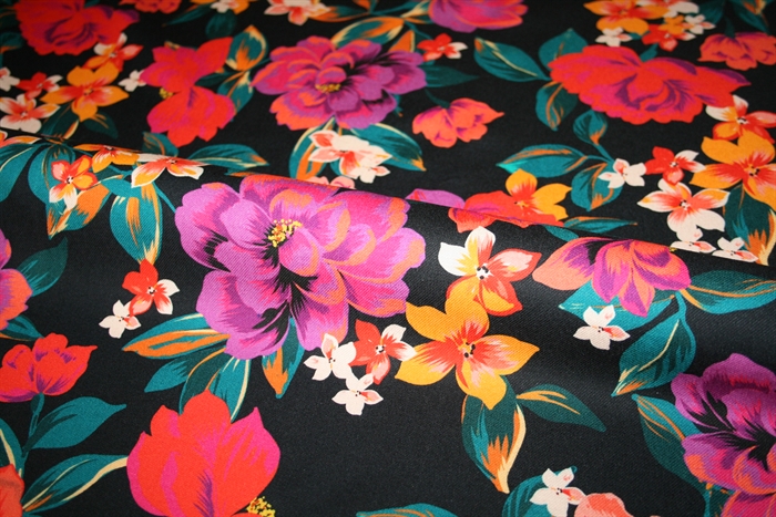 Illumina viscose twill stof med farvestrålende blomster