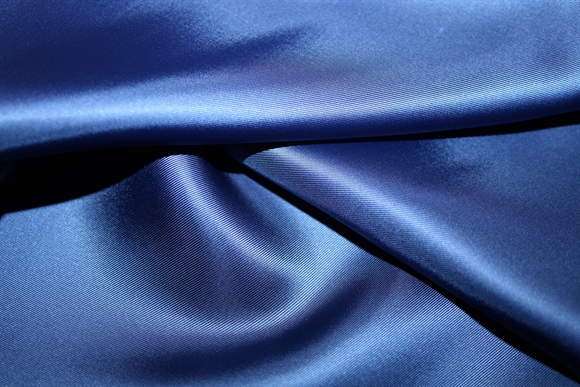 Bemberg twillvævet cupro foer i marineblå