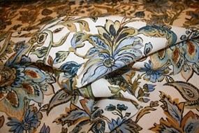 100% hør stof med orientalsk print i grønne og blå nuancer