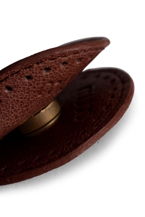 Muud magnetknap i brun læder