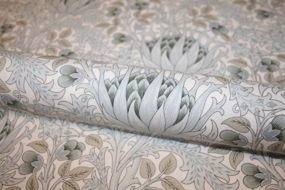 William Morris stof \'Artichoke Dove\'