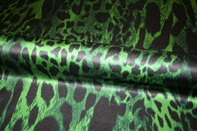 Sort/grøn leopard printet silke stretch