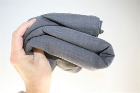 Stofrest 2,2 m. grå melange uld (UA630)