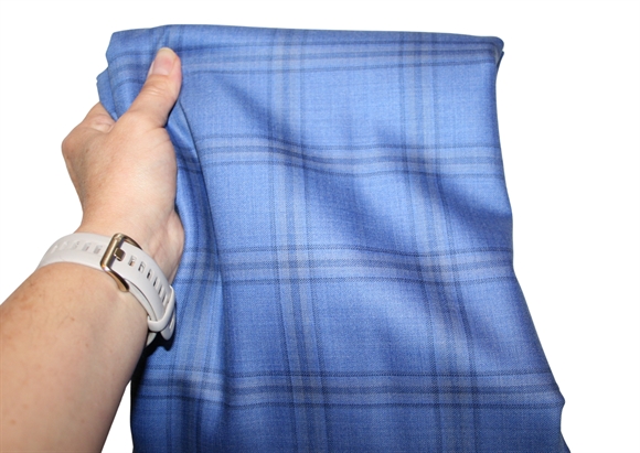 Stofrest 3,25 m. blå ternet uld