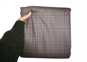 Stofrest 4,4 m. brun ternet uld