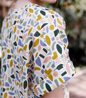 Symønster til boheme-inspireret bluse \'Blondinette\'