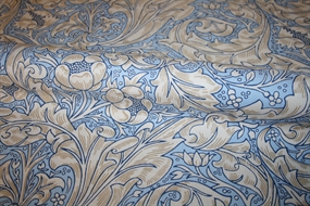 William Morris stof 'Bachelors Button Blue'